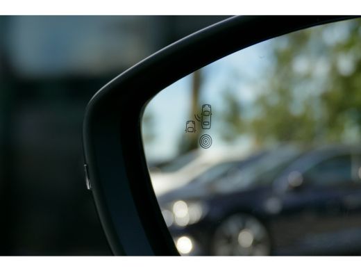 Peugeot 2008 1.2 PURETECH 130PK GT PACK AUTOMAAT / NAVI / ALCANATARA / PDC / CLIMA / 17"LMV / CAMERA V+A / KEY... ActivLease financial lease