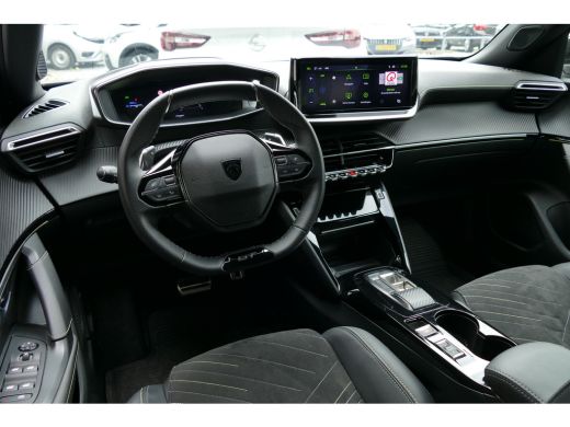 Peugeot 2008 1.2 PURETECH 130PK GT PACK AUTOMAAT / NAVI / ALCANATARA / PDC / CLIMA / 17"LMV / CAMERA V+A / KEY... ActivLease financial lease