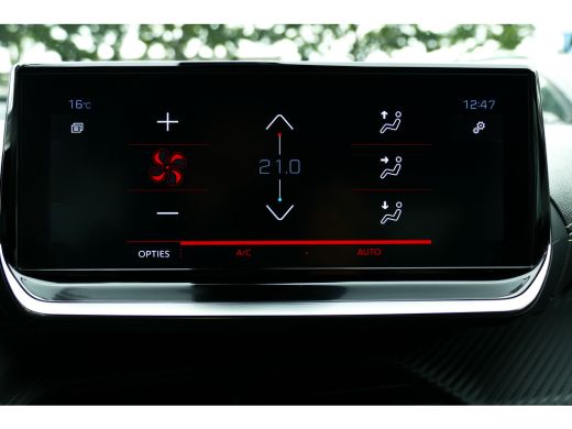 Peugeot 2008 1.2 PURETECH 130PK GT PACK AUTOMAAT / NAVI / ALCANTARA / CLIMA / PDC / 18"LMV / CAMERA / KEYLESS ... ActivLease financial lease