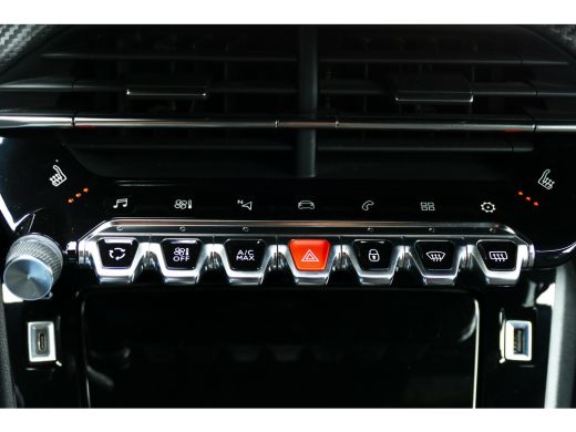 Peugeot 2008 1.2 PURETECH 130PK GT PACK AUTOMAAT / NAVI / ALCANTARA / CLIMA / PDC / 18"LMV / CAMERA / KEYLESS ... ActivLease financial lease