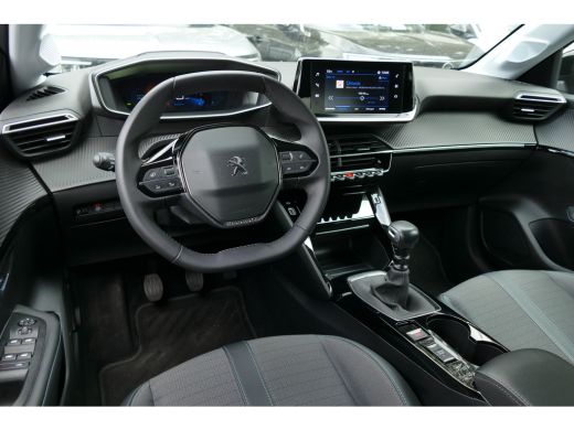 Peugeot 208 1.2 PURETECH 100PK 5-DRS ALLURE PACK / NAVI / LED / CLIMA / PDC / 16"LMV / CAMERA / KEYLESS / WIN... ActivLease financial lease