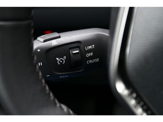 Peugeot 208 1.2 PURETECH 100PK 5-DRS ALLURE PACK / NAVI / LED / CLIMA / PDC / 16"LMV / CAMERA / KEYLESS / WIN... ActivLease financial lease