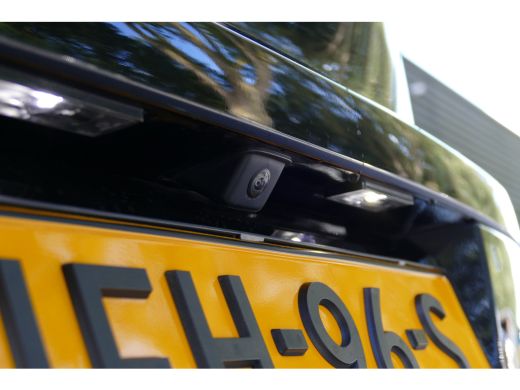 Peugeot 208 1.2 PURETECH 100PK 5-DRS ALLURE PACK / NAVI / LED / CLIMA / PDC / 16"LMV / CAMERA / KEYLESS / WIN... ActivLease financial lease