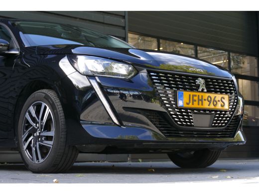 Peugeot 208 1.2 PURETECH 100PK 5-DRS ALLURE PACK / NAVI / LED / CLIMA / PDC / 16"LMV / CAMERA / KEYLESS / WIN... ActivLease financial lease