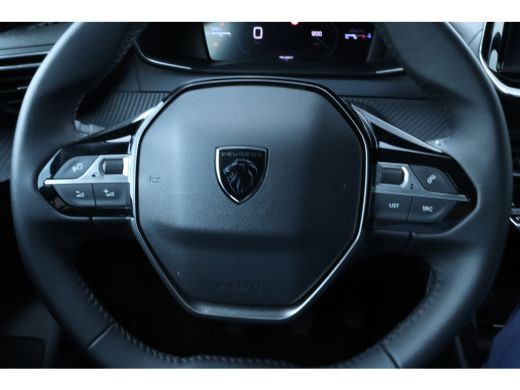 Peugeot 208 1.2 Turbo 100 Allure | Cruise Control | Navigatie | Carplay | Camera | LMV | Airco | Sensoren ActivLease financial lease