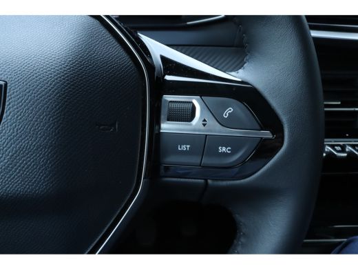 Peugeot 208 1.2 Turbo 100 Allure | Cruise Control | Navigatie | Carplay | Camera | LMV | Airco | Sensoren ActivLease financial lease