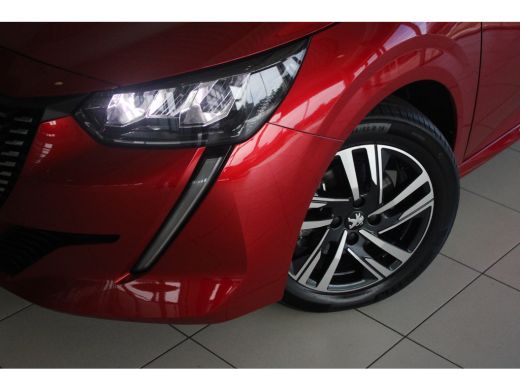 Peugeot 208 1.2 Turbo 100-PK EAT8 Allure Pack AUTOMAAT | NAVI | PDC | LMV | CLIMATE CONTROL | CARPLAY ActivLease financial lease