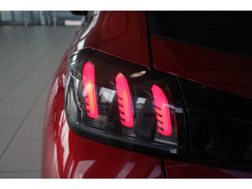 Peugeot 208 1.2 Turbo 100-PK EAT8 Allure Pack AUTOMAAT | NAVI | PDC | LMV | CLIMATE CONTROL | CARPLAY ActivLease financial lease