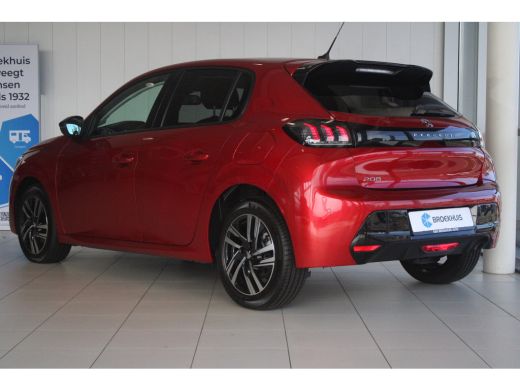 Peugeot 208 1.2 Turbo 100-PK EAT8 Allure Pack AUTOMAAT | NAVI | PDC | LMV | CLIMATE CONTROL | CARPLAY ActivLease financial lease