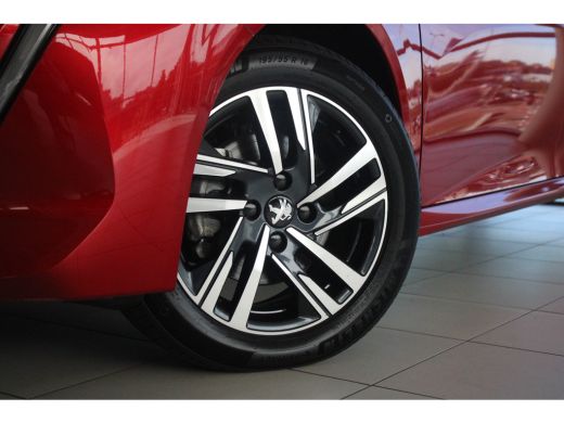 Peugeot 208 1.2 Turbo 100-PK EAT8 Allure Pack AUTOMAAT | NAVI | PDC | LMV | CLIMATE CONTROL | CARPLAY ActivLease financial lease