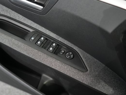 Peugeot 3008 1.6 HYbrid 225 Allure Pack Business | Achteruitrijcamera | Armsteun voor | Binnenspiegel automati... ActivLease financial lease