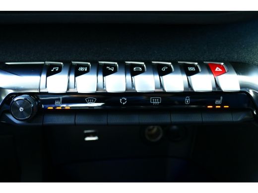 Peugeot 5008 1.2 PURETECH 130PK ALLURE PACK AUTOMAAT / NAVI / LED /CLIMA / PDC / 18"LMV / CAMERA / KEYLESS / W... ActivLease financial lease