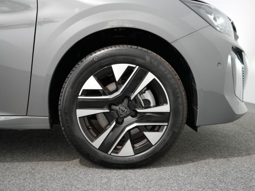 Peugeot e-208 EV Allure 51 kWh - 46 KM ! | 11 kW lader | Achterbank in delen neerklapbaar | Apple Carplay/Andro... ActivLease financial lease