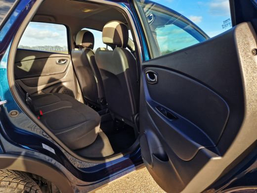 Renault Captur 1.5 dCi - 90 Pk - Euro 6 - AUTOMAAT - Navi - ActivLease financial lease