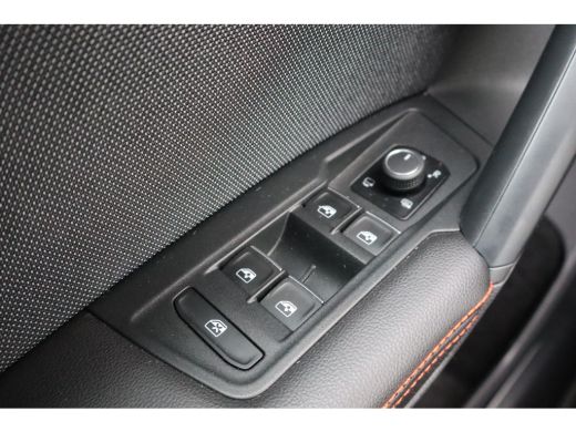Seat Tarraco 149PK 1.5 TSI FR Business Intense 7p. | Achteruitrijcamera | Cruise control adaptief | Keyless entry ActivLease financial lease