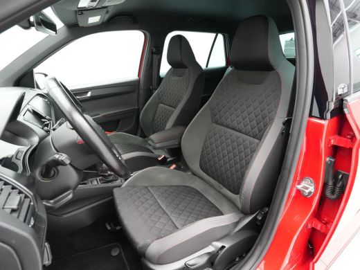 Skoda Fabia Combi 1.0 TSI 110pk DSG Monte Carlo Navigatie Stoelverwarming Clima Led 235 ActivLease financial lease