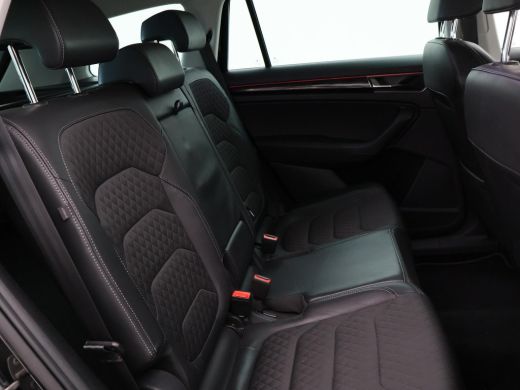 Skoda Kodiaq 1.5 TSI 150 PK DSG + WEGKL. TREKHAAK | 360 CAMERA CANTON | ADAPTIVE CRUISE | STOELVERW. | APPLE C... ActivLease financial lease