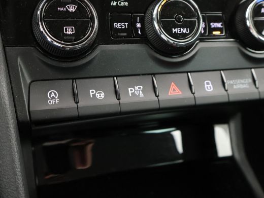 Skoda Kodiaq 1.5 TSI 150 PK DSG + WEGKL. TREKHAAK | 360 CAMERA CANTON | ADAPTIVE CRUISE | STOELVERW. | APPLE C... ActivLease financial lease