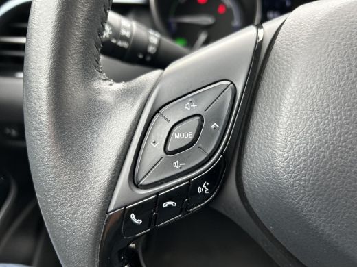 Toyota C-HR 2.0 Hybrid Dynamic (Navigatie - Parkeersensoren V+A) ActivLease financial lease