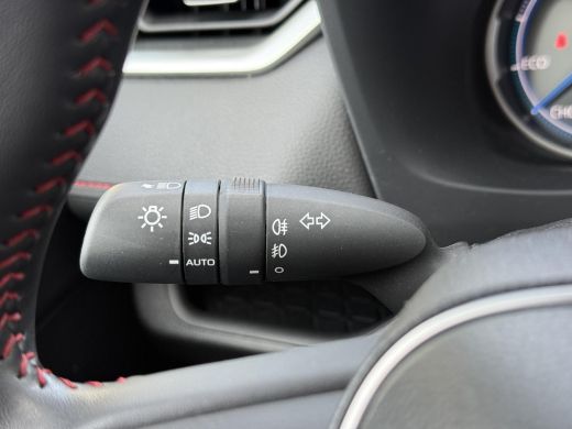 Toyota RAV4 2.5 Plug-in Hybrid AWD Dynamic **STOELVERWARMING/ ELEKTRISCHE STOEL/ APPLE CARPLAY/ ELEKTRISCHE A... ActivLease financial lease