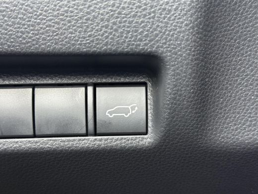 Toyota RAV4 2.5 Plug-in Hybrid AWD Dynamic **STOELVERWARMING/ ELEKTRISCHE STOEL/ APPLE CARPLAY/ ELEKTRISCHE A... ActivLease financial lease