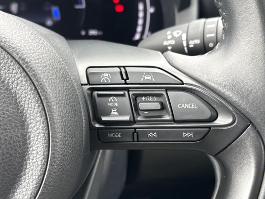 Toyota Yaris 1.5 Hybrid 115 Dynamic First Edition **NAVIGATIE/ KEYLESS/ ADAPTIEF CRUISE CONTROL/ 36 MAANDEN GA... ActivLease financial lease