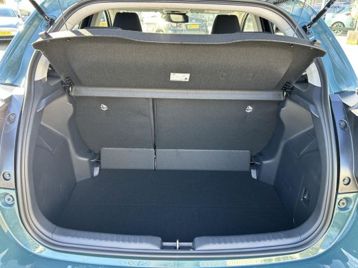 Toyota Yaris 1.5 Hybrid 115 Dynamic **NIEUWE AUTO/ COMFORT PACK/ FORREST GREEN/ BINNENKORT LEVERBAAR** ActivLease financial lease