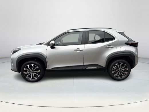 Toyota Yaris Cross 1.5 Hybrid 115 Dynamic **COMFORT PACK/ NIEUWE AUTO/ DIRECT LEVERBAAR** ActivLease financial lease