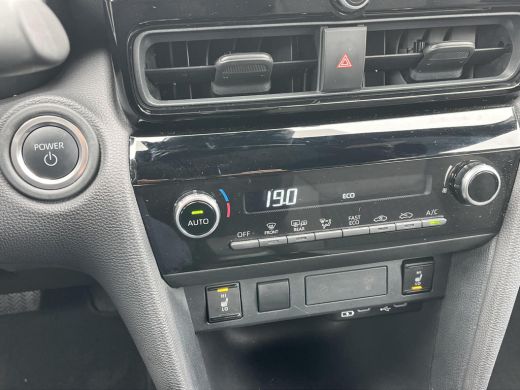 Toyota Yaris Cross 1.5 Hybrid 115 First Edition | Dode hoek waarschuwing | Parkeersensoren | Stoel- + stuurverwarmin... ActivLease financial lease