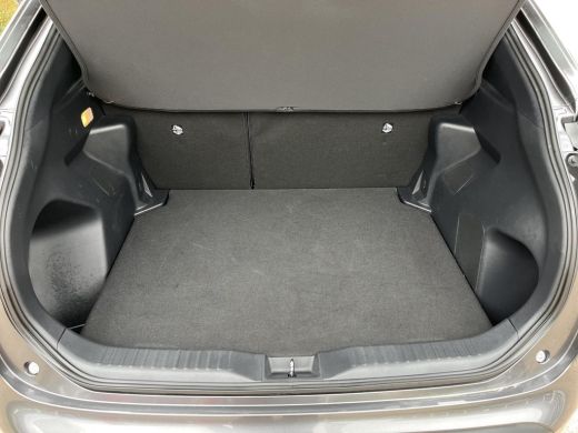 Toyota Yaris Cross 1.5 Hybrid 115 First Edition | Dode hoek waarschuwing | Parkeersensoren | Stoel- + stuurverwarmin... ActivLease financial lease