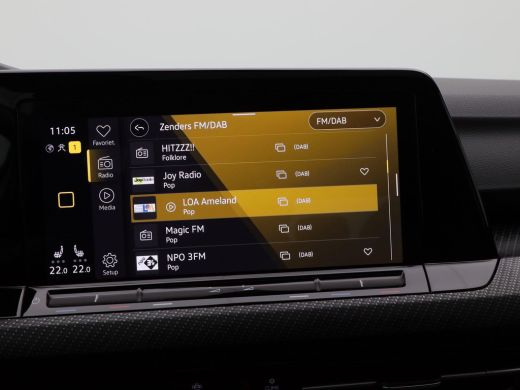 Volkswagen Golf 1.5 eTSi 150 Pk Automaat R-Line Business+ | Panoramdak | Adaptive Cruise | Full LED | Camera | Pa... ActivLease financial lease