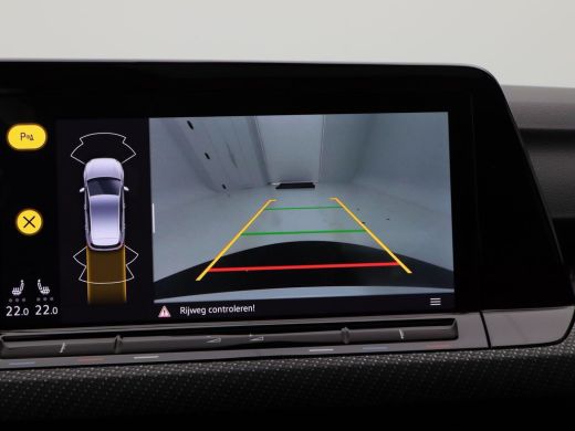 Volkswagen Golf 1.5 eTSi 150 Pk Automaat R-Line Business+ | Panoramdak | Adaptive Cruise | Full LED | Camera | Pa... ActivLease financial lease