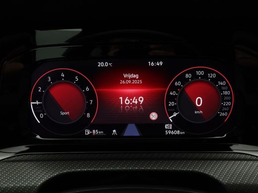 Volkswagen Golf 1.5 TSi 150 Pk R-Line | Panoramadak | Trekhaak | Camera | Full LED | Stoel Verwarming | Adaptive ... ActivLease financial lease