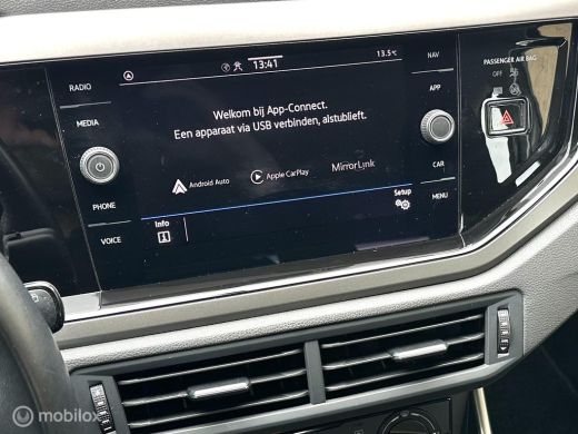 Volkswagen Polo 1.0 TSI 95PK DSG AUTOMAAT COMFORTLINE FACELIFT MODEL AIRCO STOELVERWARMING CARPLAY KEURIGE AUTO!! ActivLease financial lease