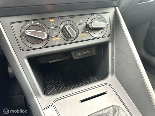 Volkswagen Polo 1.0 TSI 95PK DSG AUTOMAAT COMFORTLINE FACELIFT MODEL AIRCO STOELVERWARMING CARPLAY KEURIGE AUTO!! ActivLease financial lease