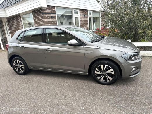Volkswagen Polo 1.0 TSI 95PK DSG AUTOMAAT COMFORTLINE FACELIFT MODEL AIRCO STOELVERWARMING CARPLAY KEURIGE AUTO!! ActivLease financial lease