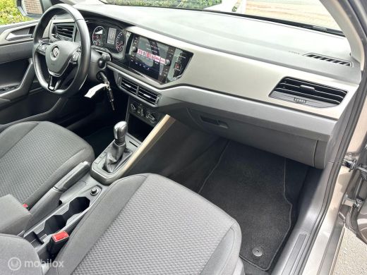 Volkswagen Polo 1.0 TSI 95PK DSG AUTOMAAT COMFORTLINE FACELIFT MODEL AIRCO STOELVERWARMING CARPLAY KEURIGE AUTO!! ActivLease financial lease