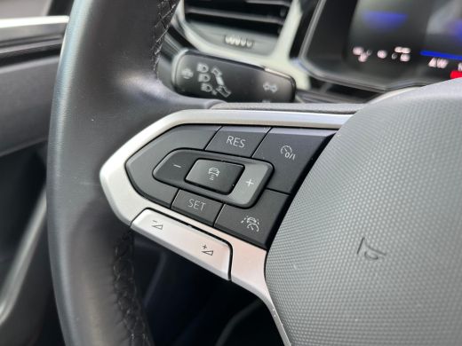 Volkswagen Polo 1.0 TSI Life | Camera achter | Getint glas | Navigatie | Apple Carplay | Airco | ACC | ActivLease financial lease