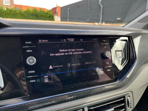 Volkswagen Polo 1.0 TSI Life | Camera achter | Getint glas | Navigatie | Apple Carplay | Airco | ACC | ActivLease financial lease