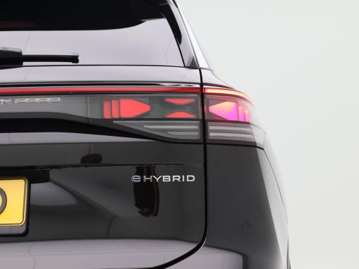 Volkswagen Tayron 1.5 204 Pk eHybrid Automaat Life Edition | Trekhaak | Elektrische Achterklep | Full LED | Carplay... ActivLease financial lease