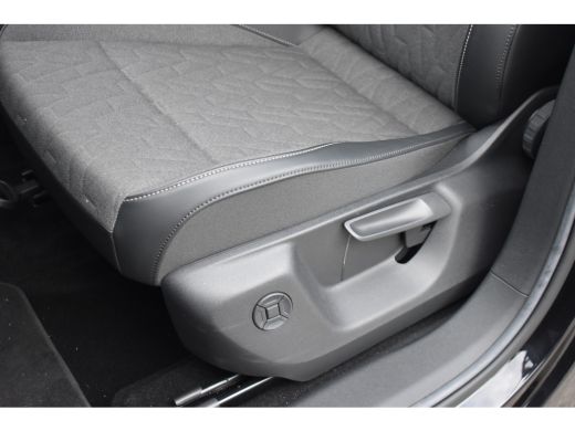 Volkswagen Tiguan 1.5 eHybrid 204PK Life Edition | Trekhaak | Elektrische Achterklep | Harman Kardon | ACC | Apple ... ActivLease financial lease