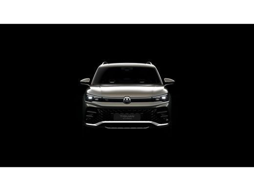 Volkswagen Tiguan R-Line Edition - eHybrid Inclusief €4000,- inruilvoordeel | 'App-Connect' draadloze smartphone in... ActivLease financial lease