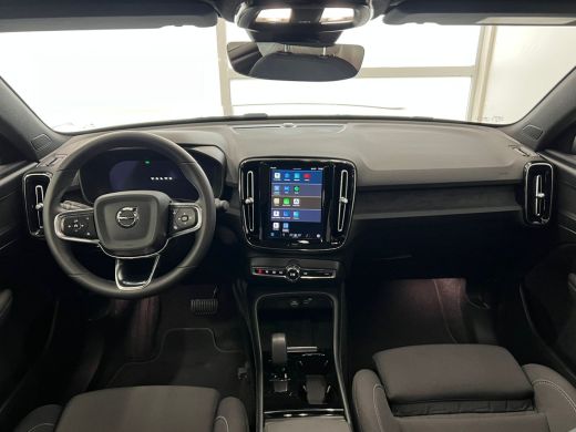 Volvo  C40 Single Motor Core 69 kWh | Achteruitrijcamera | Apple Carplay/Android Auto| Panoramadak | Cruise ... ActivLease financial lease