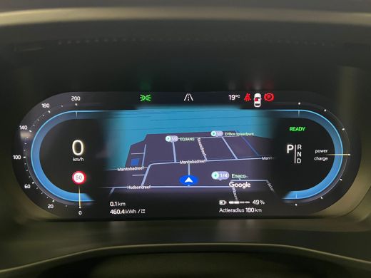 Volvo  C40 Single Motor Core 69 kWh | Achteruitrijcamera | Apple Carplay/Android Auto| Panoramadak | Cruise ... ActivLease financial lease