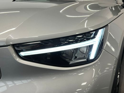 Volvo  C40 Single Motor Core 69 kWh | Achteruitrijcamera | Apple Carplay/Android Auto| Panoramadak | Cruise ... ActivLease financial lease