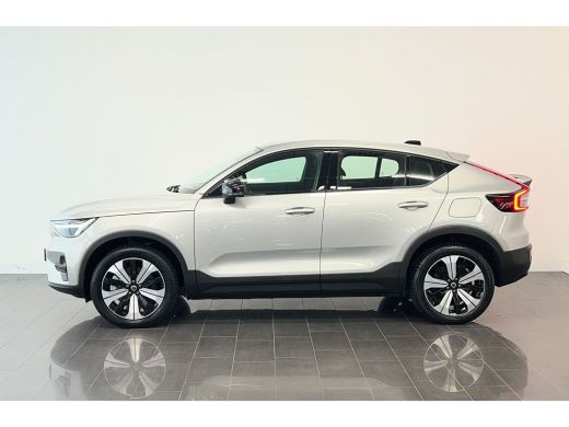 Volvo  C40 Single Motor Core 69 kWh | Achteruitrijcamera | Apple Carplay/Android Auto| Panoramadak | Cruise ... ActivLease financial lease