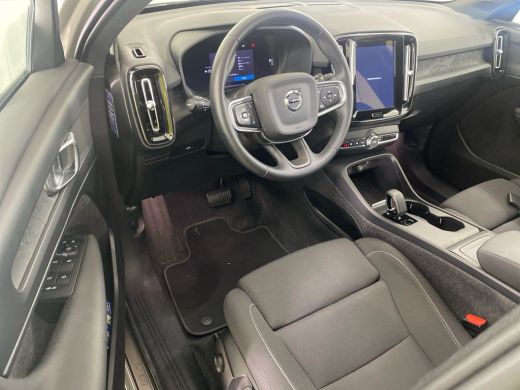 Volvo  EX40 Single Motor Extended Range Core 82 kWh | Sage Green! | ClimateLine ActivLease financial lease