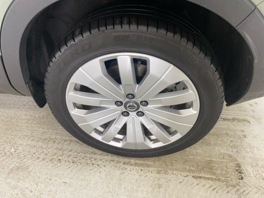 Volvo  EX40 Single Motor Extended Range Core 82 kWh | Sage Green! | ClimateLine ActivLease financial lease