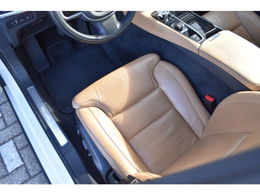 Volvo  V90 2.0 T6 AWD Inscription Exclusive | Panoramadak | B&W | Luchtvering | Massage | 21"| ActivLease financial lease