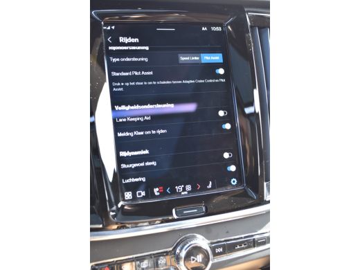 Volvo  V90 2.0 T6 AWD Inscription Exclusive | Panoramadak | B&W | Luchtvering | Massage | 21"| ActivLease financial lease